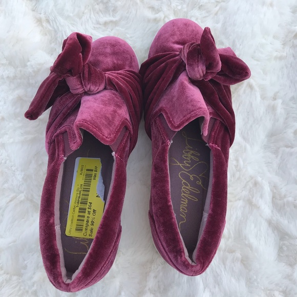 Libby Edelman Caitlyn Velvet Platform Sneakers - Picture 6 of 6